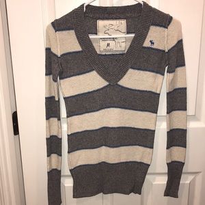 Cute stripes sweater